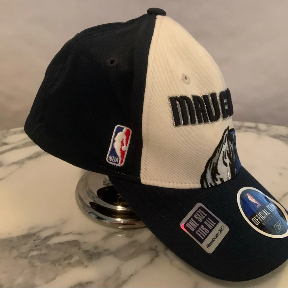NBA Dallas Mavericks Boys Size Cap Hat NWT